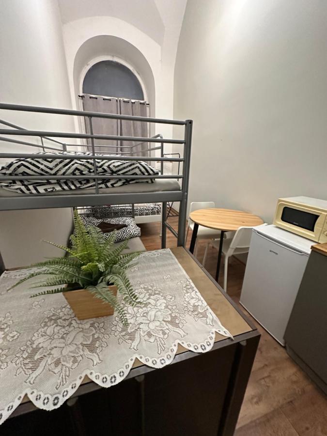 Centrale Rooms Budapest Bagian luar foto